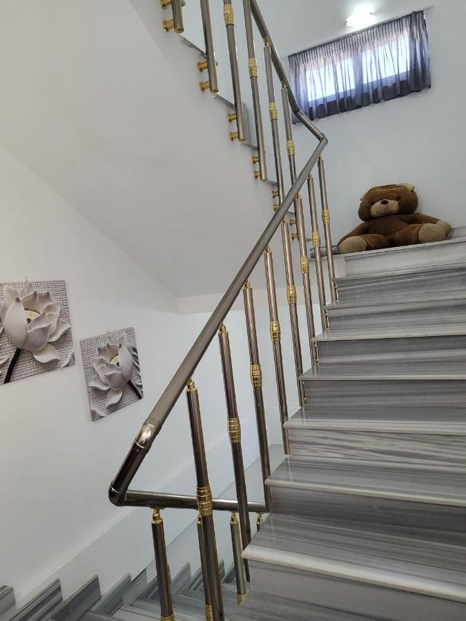 Italian Style Apartment دراس المظهر الخارجي الصورة